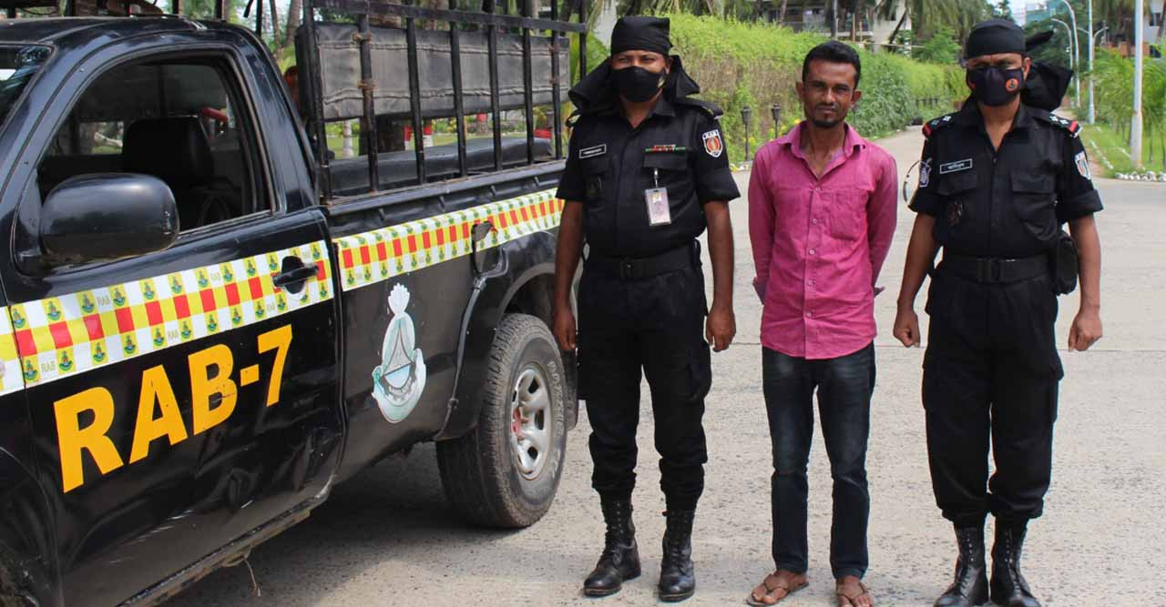 মৌলভীবাজারের ধর্ষণ মামলার প্রধান আসামি চট্টগ্রাম থেকে গ্রেপ্তার