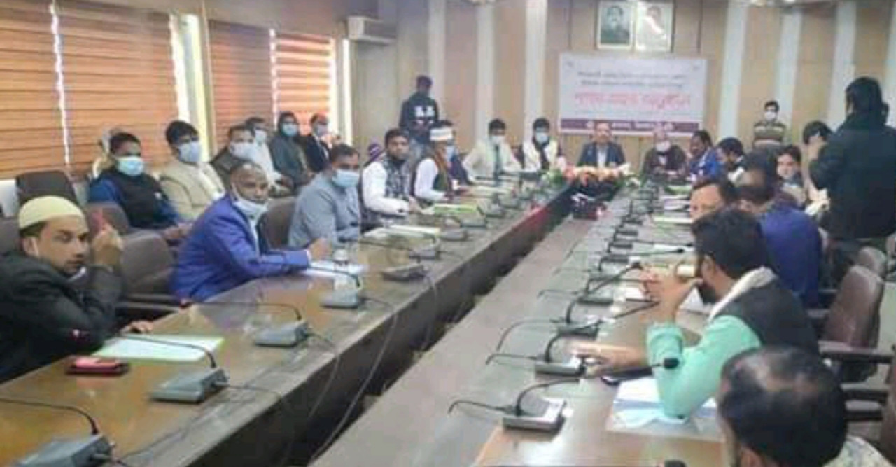 শপথ নিলেন ডোমারের ১০ ইউপি চেয়ারম্যান