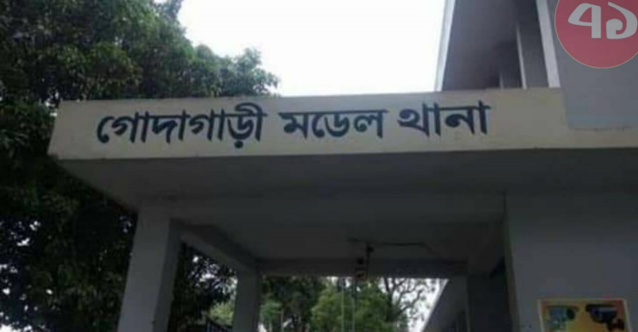 মাদকের হাটে সরগরম দালালরা