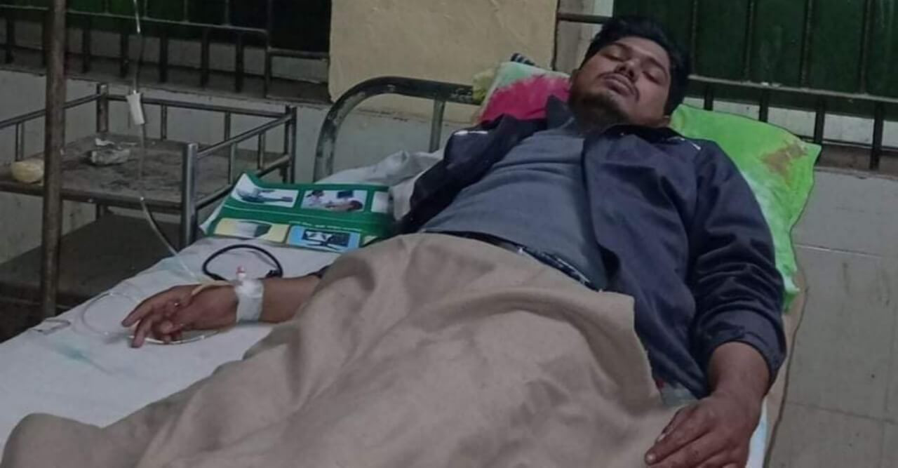 পীরগঞ্জে সাংবাদিকের উপর সন্ত্রাসী হামলা, গাড়ি ভাঙচুর