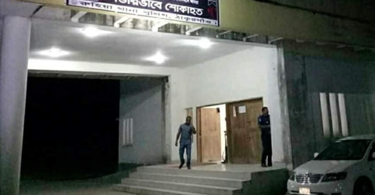 ভোটকেন্দ্রে হামলায় পাঁচ শতাধিক কে আসামি করে মামলা