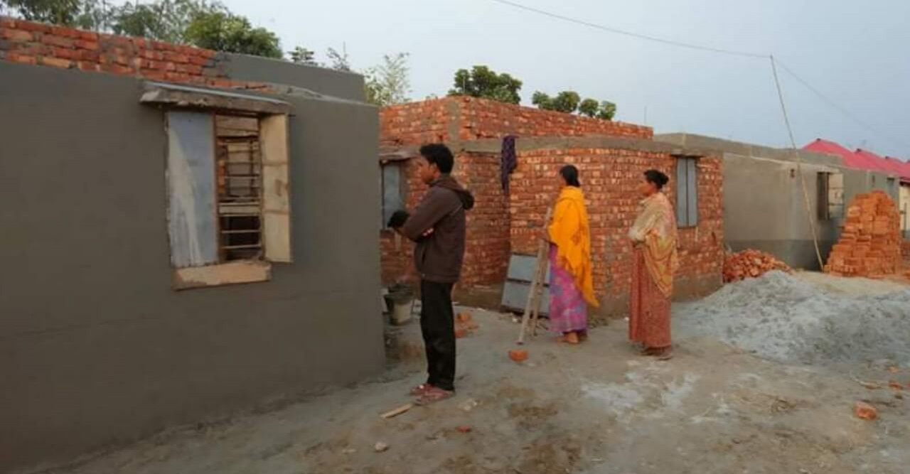 হরিপুরে গৃহহীনদের ঘর নির্মাণ কাজের ৮৭ টি বাড়ীর কাজ চলমান