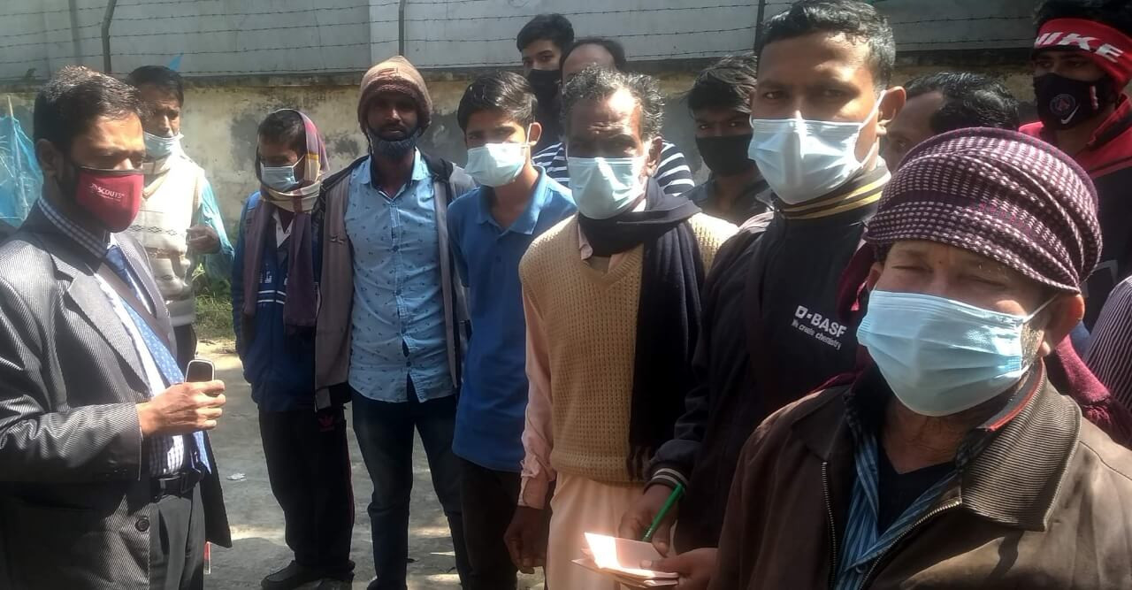 নড়াইলে ৩ বছর আগে মারা গেলেও বিদ্যালয়ের বিদ্যোৎসাহী সদস্য