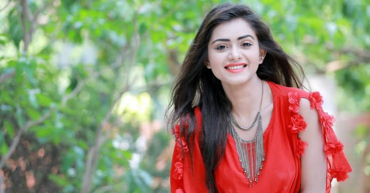 তানজিন তিশা জীবন বাজি রেখে লঞ্চ থেকে নদীতে ঝাঁপ দিয়েছিলেন