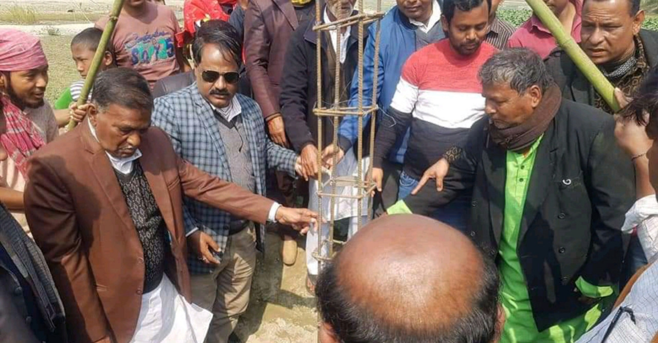 ডোমারে শ্মশান ও মসজিদের ভিত্তিপ্রস্তর স্থাপন অনুষ্ঠিত