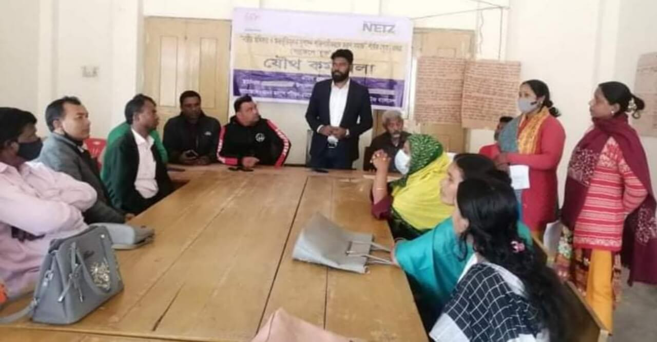 ডোমারে নারীর অধিকার ও সুশাসন শক্তিশালীকরণে যৌথ কর্মশালা