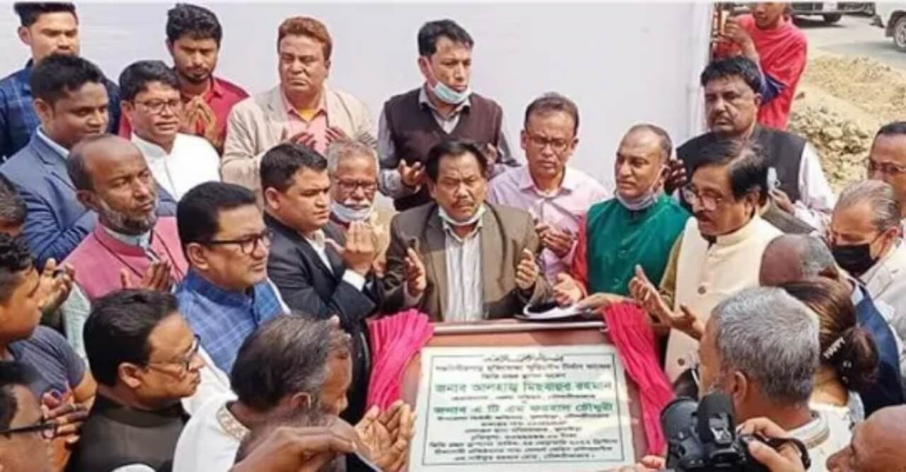 অরক্ষিত বধ্যভূমি রক্ষায় নির্মাণ হচ্ছে মুক্তিযোদ্ধা স্মৃতিসৌধ