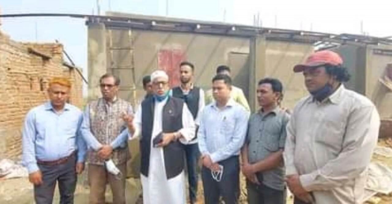বানিয়াচংয়ে মুজিব বর্ষের ঘর নির্মাণ কাজ পরিদর্শন করেছেন এমপি মজিদ খান