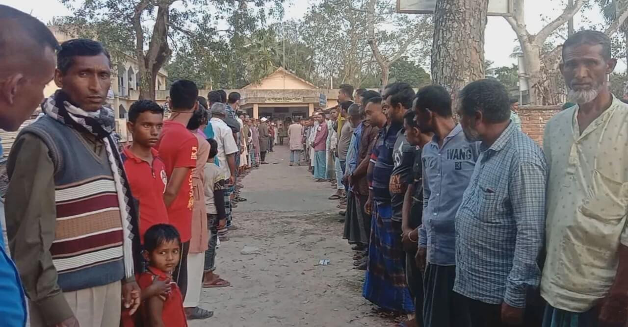 আ’লীগের সাংগঠনিক সম্পাদক আলমগীরের বিরুদ্ধে বাড়ি দখলসহ বিভিন্ন সন্ত্রাসী অভিযোগ