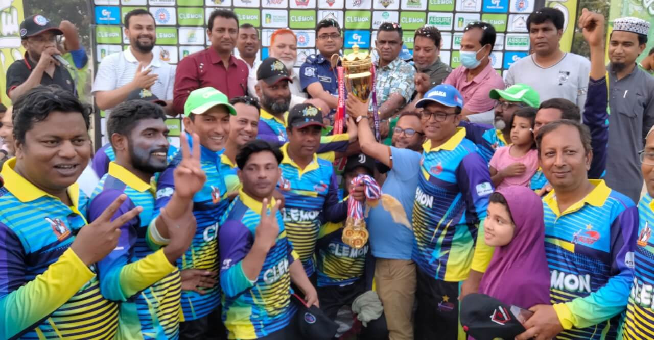 ৬ষ্ঠ দিনাজপুর মাস্টার্স কাপ ক্রিকেট টুর্নামেন্ট আবারও চ্যাম্পিয়ন আনন্দসাগর ব্লাস্ট