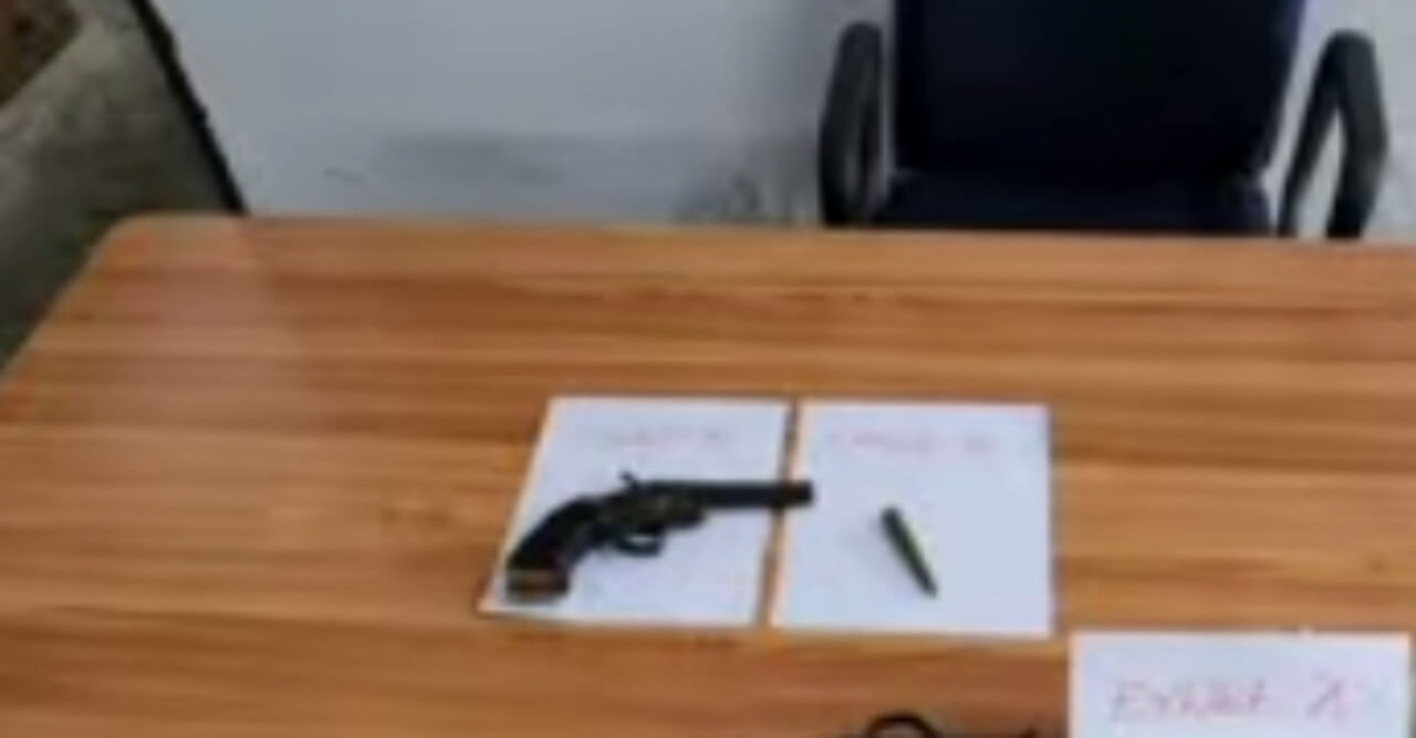 পাথরঘাটায় গুলি সহ দেশীয় পাইপগান উদ্ধার