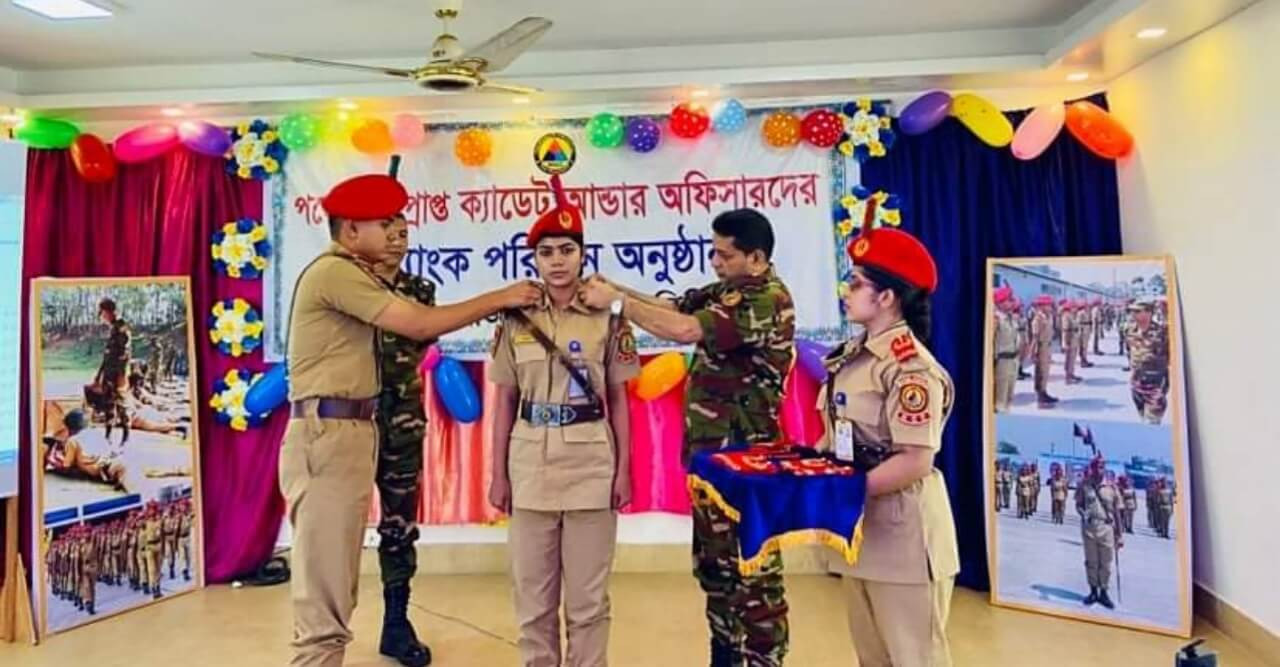 জবি বিএনসিসি প্লাটুনের লেডি সিইউও রিয়া