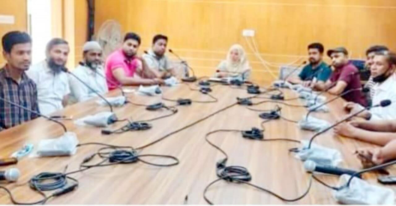 নবাগত ইউ'এন'ও এর সাথে সাংবাদিকদের মতবিনিময়