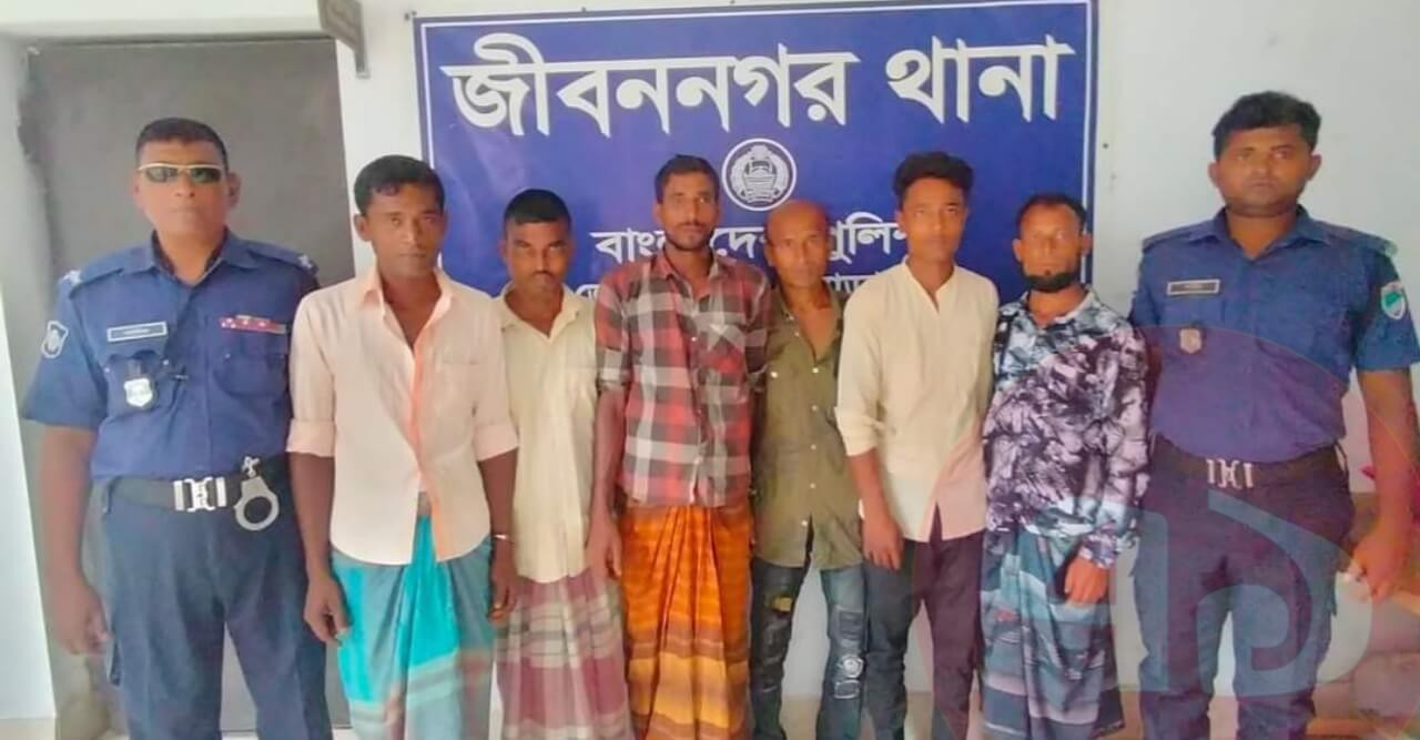 থানা পুলিশের অভিযানে সাজাপ্রাপ্ত আসামী সহ ৬ আটক