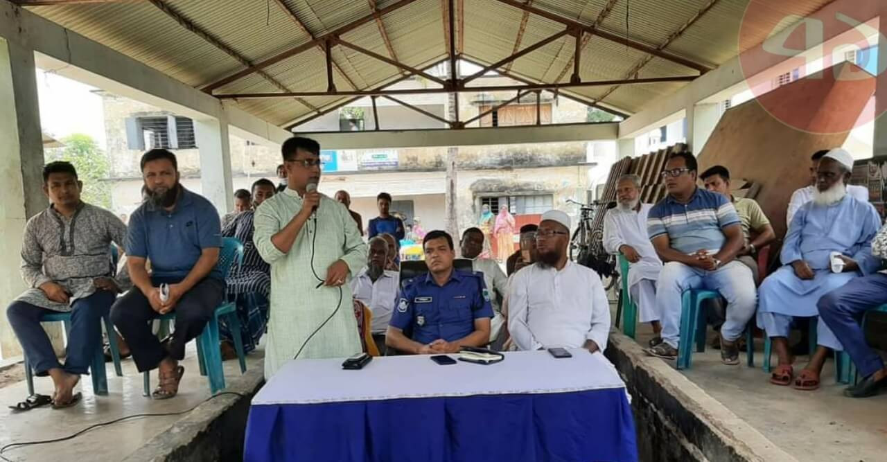 ব্যবসায়ীদের সাথে ওসির মতবিনিময়