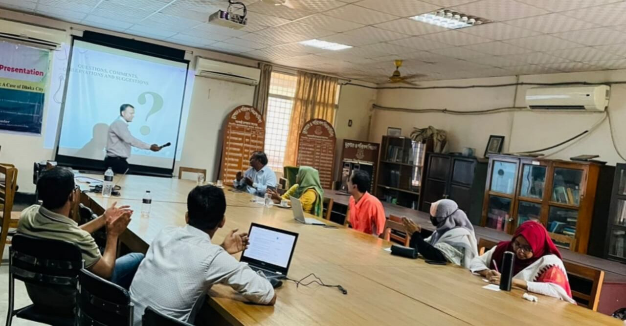 জবির ভূগোল ও পরিবেশ বিভাগে পিএইচডি গবেষণা প্রস্তাবনা উপস্থাপিত