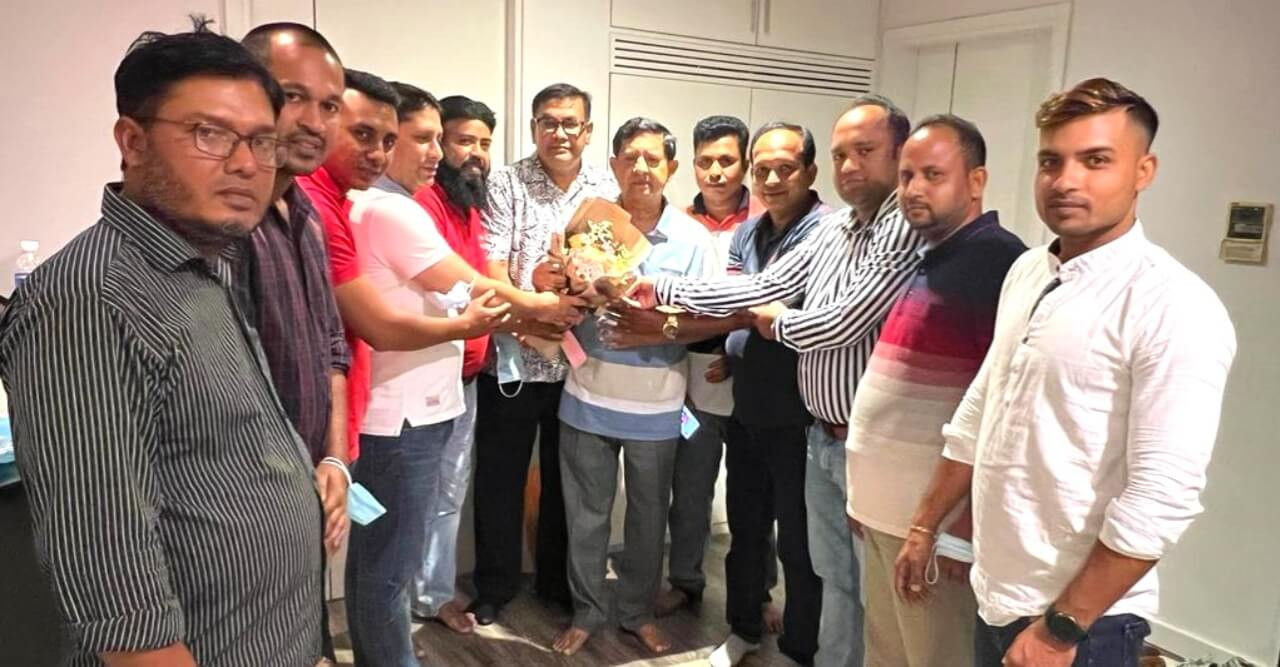 পাট ও বস্ত্র  মন্ত্রীর সাথে সিঙ্গাপুর আওয়ামী লীগের সৈজন্য সাক্ষাত