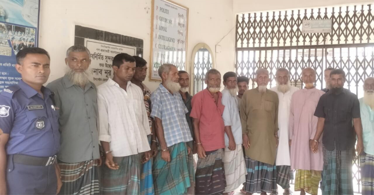 সুন্দরগঞ্জে ২৪ আসামি গ্রেপ্তার