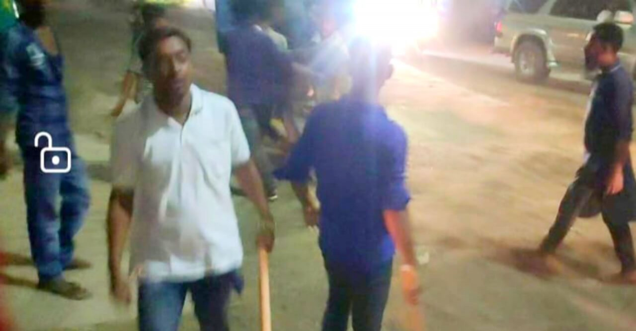 চট্টগ্রাম নগরীতে চাঁদা আদায় ও শ্রমিক নির্যাতনের অভিযোগ