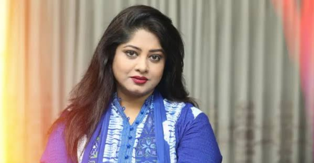 দীর্ঘ বিরতি কাটিয়ে কাজে ফিরলেন মৌসুমী