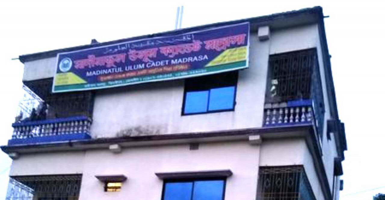ঝিনাইদহে ছাদ থেকে পড়ে মাদ্রাসা ছাত্রের মৃত্যু