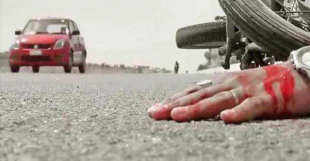 বিরামপুরে মোটরসাইকেলের ধাক্কায় পথচারী নিহত