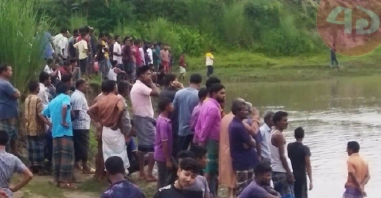 নদী পার হওয়ার সময় স্কুল শিক্ষক নিখোঁজ