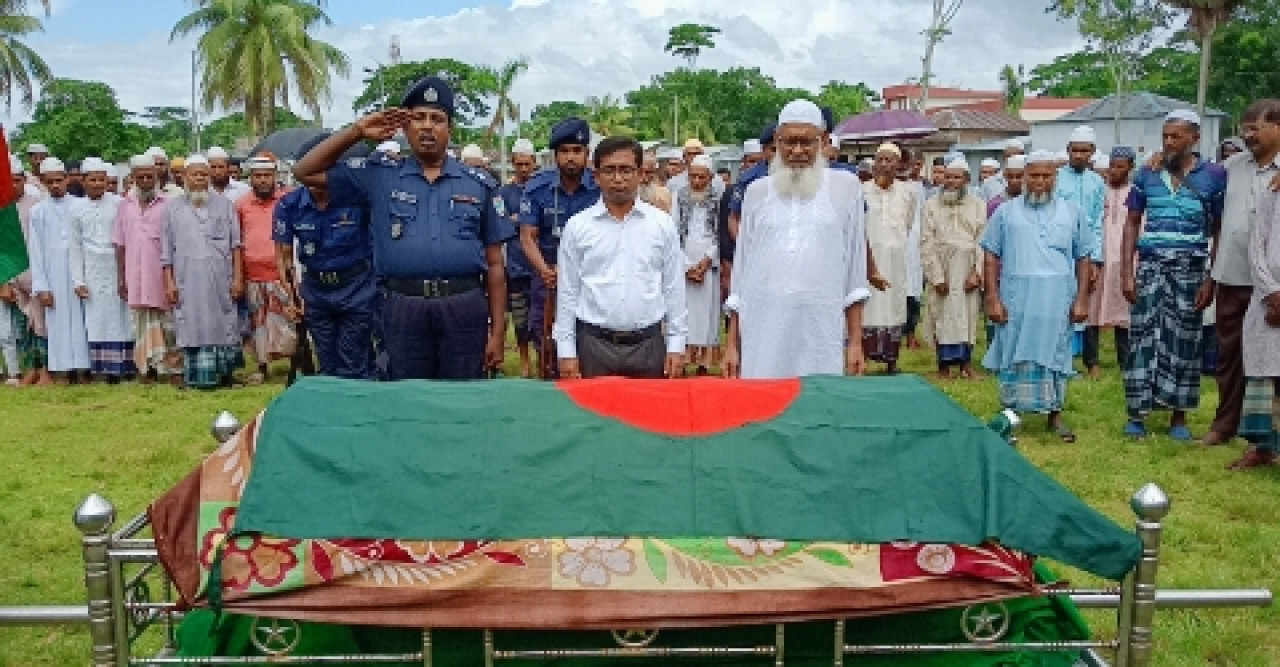 বীর মুক্তিযোদ্ধা আঃ সালাম শেখ'কে রাষ্ট্রীয় মর্যাদায় দাফন