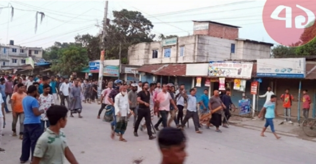 বালিয়াডাঙ্গীতে বিএনপির সভায় আ.লীগের হামলা