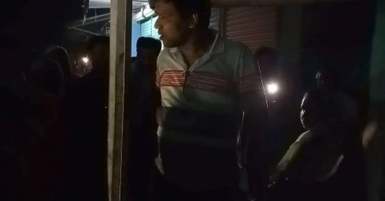 ইয়াবাসহ গ্রেপ্তার ৩ জনকে ছেড়ে দেওয়ার অভিযোগ পুলিশের বিরুদ্ধে