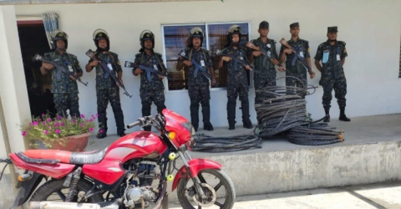 ৫ লাখ টাকার তামার তারসহ আটক ১