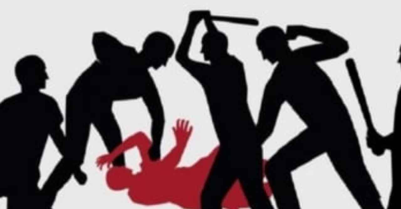 হকিস্টিক দিয়ে পিটালো জবি শিক্ষার্থীকে