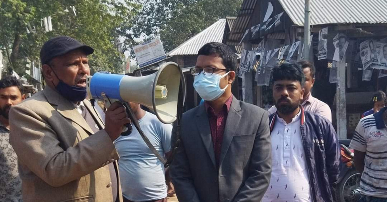 করোনার টিকাদান কার্যক্রম জোরদারের লক্ষ্যে হাট-বাজারে প্রচারণা