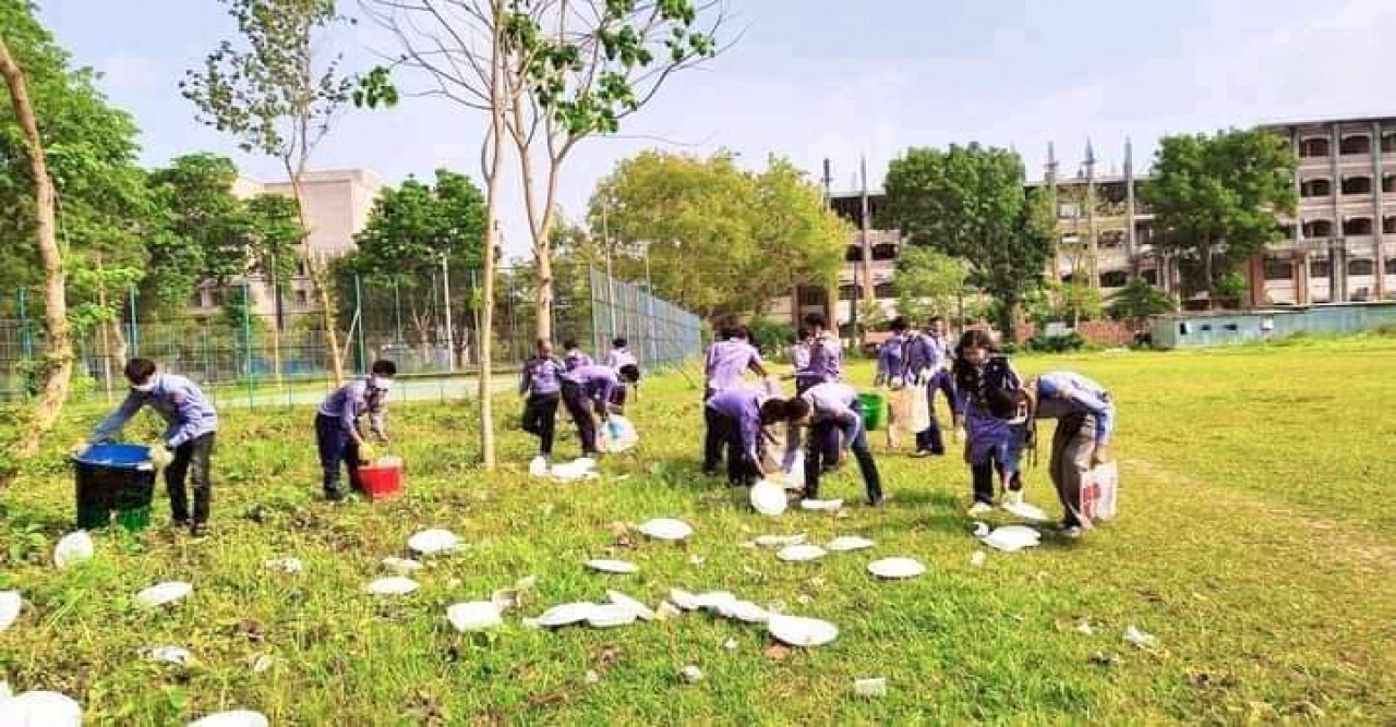 ইবিতে রোভার স্কাউটের পরিচ্ছন্নতা অভিযান