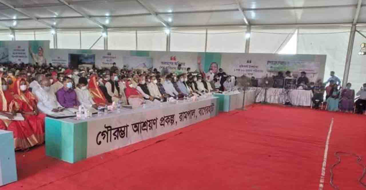 বাগেরহাটে ঘর পেল ৫০০ ভূমিহীন পরিবার