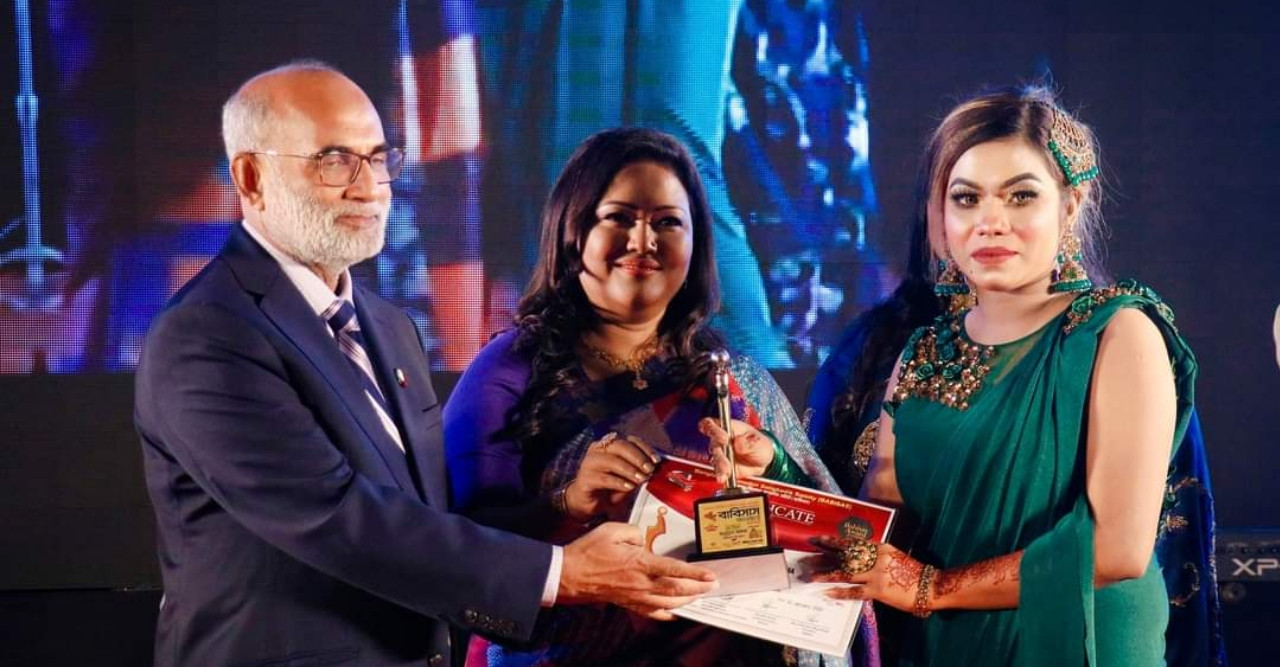 বাবিসাস অ্যাওয়ার্ড পেলেন অপ্সরা