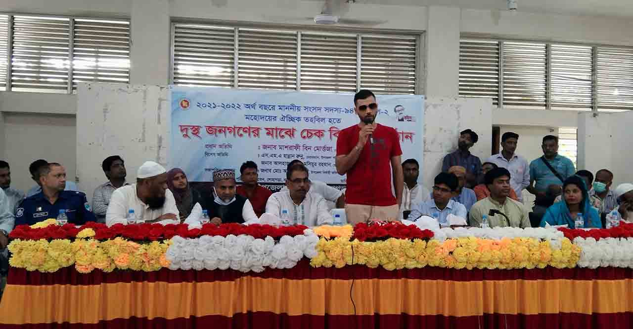 আমি শুধু মাধ্যম, সব উন্নয়নের কৃতিত্ব প্রধান মন্ত্রীর - মাশরাফি