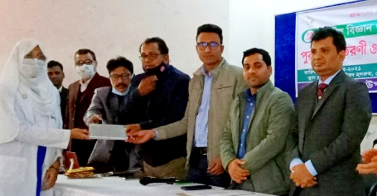 ডোমারে ‘জাতীয় বিজ্ঞান ও প্রযুক্তি সপ্তাহ’ অনুষ্ঠিত