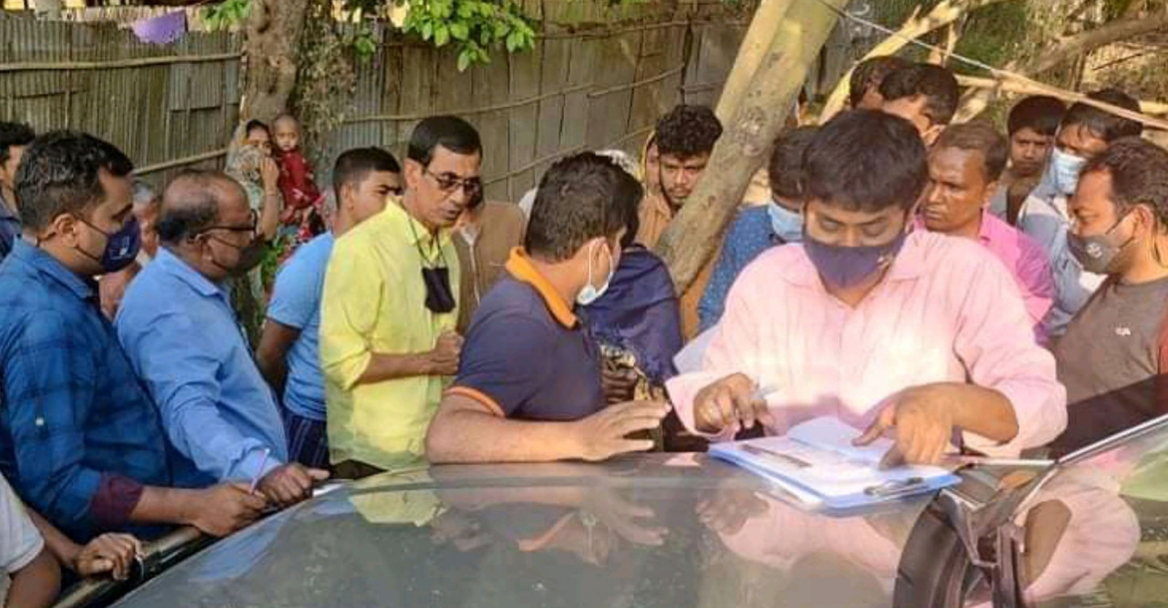 ডোমারে মাদক সহ আটক ১
