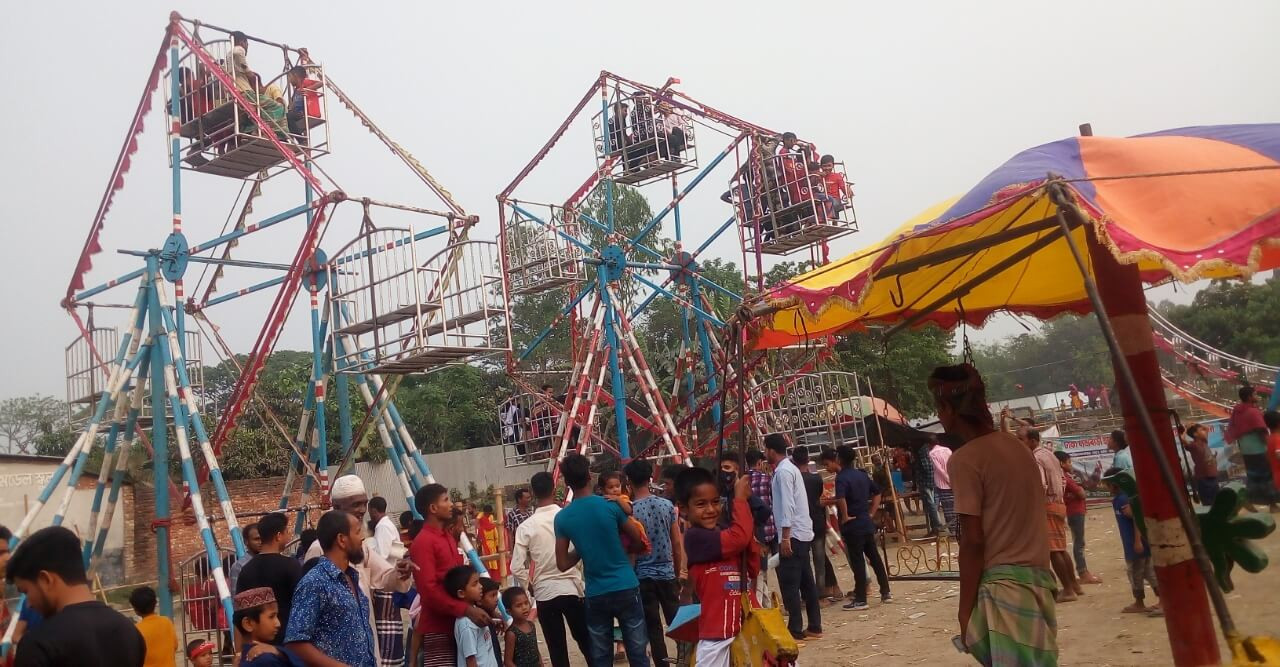 উৎসবের রাজ্য বোয়ালিয়ার মেলা