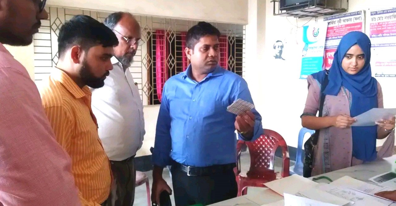 ডোমারে ৫ ডায়াগনস্টিক সেন্টারে অভিযান, ১টিতে জরিমানা