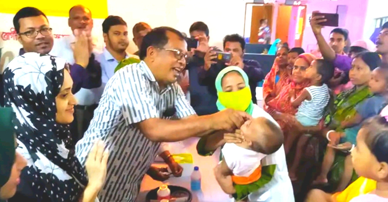 ডোমারে ‘জাতীয় ভিটামিন-এ প্লাস ক্যাম্পেইন’ উদ্বোধন