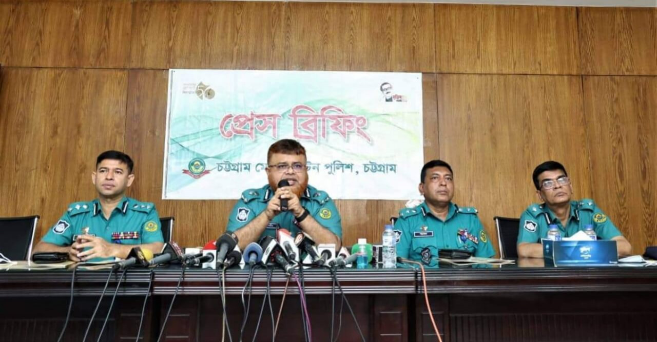 ঈদুল আযহা উপলক্ষে নগরীর সার্বিক নিরাপত্তায় কঠোর ব্যবস্থা