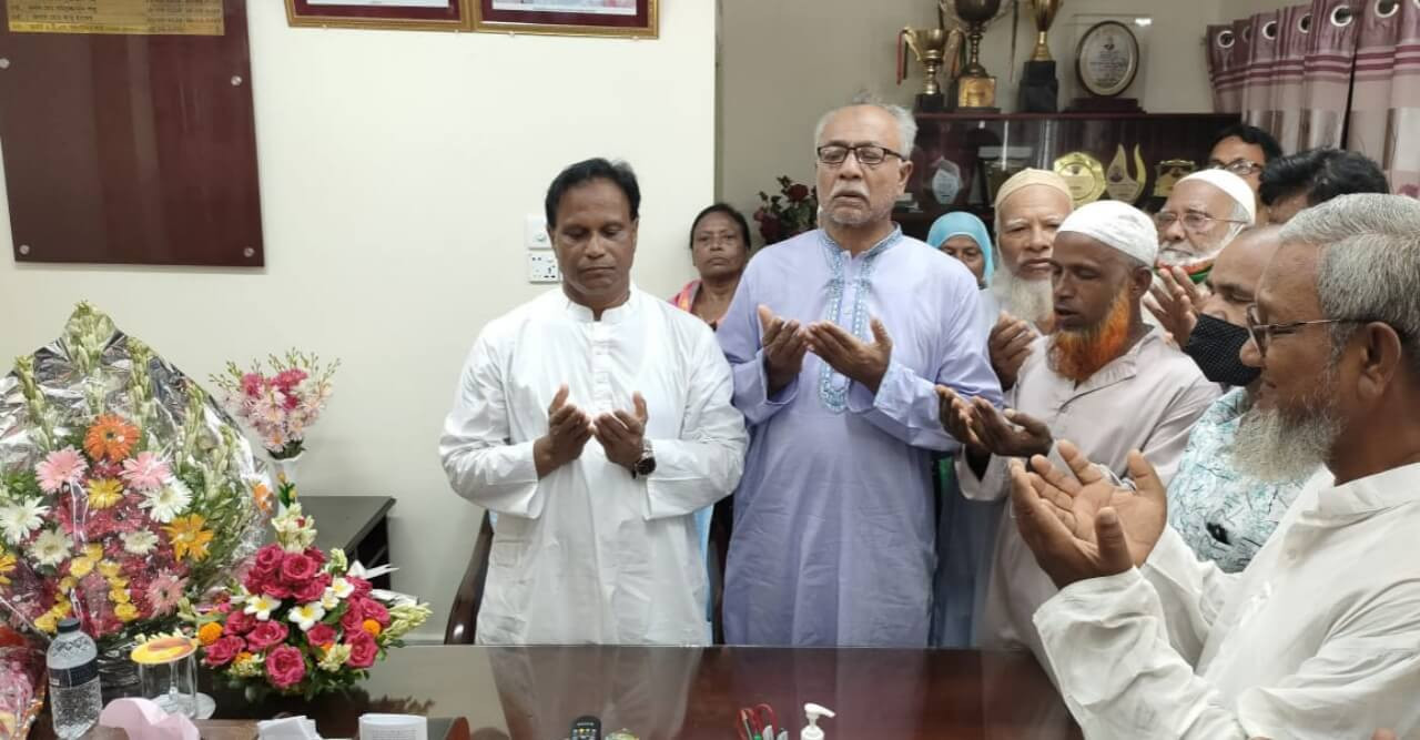 দায়িত্ব গ্রহণ করলেন নবনির্বাচিত চেয়ারম্যান লায়ন চৌধুরী