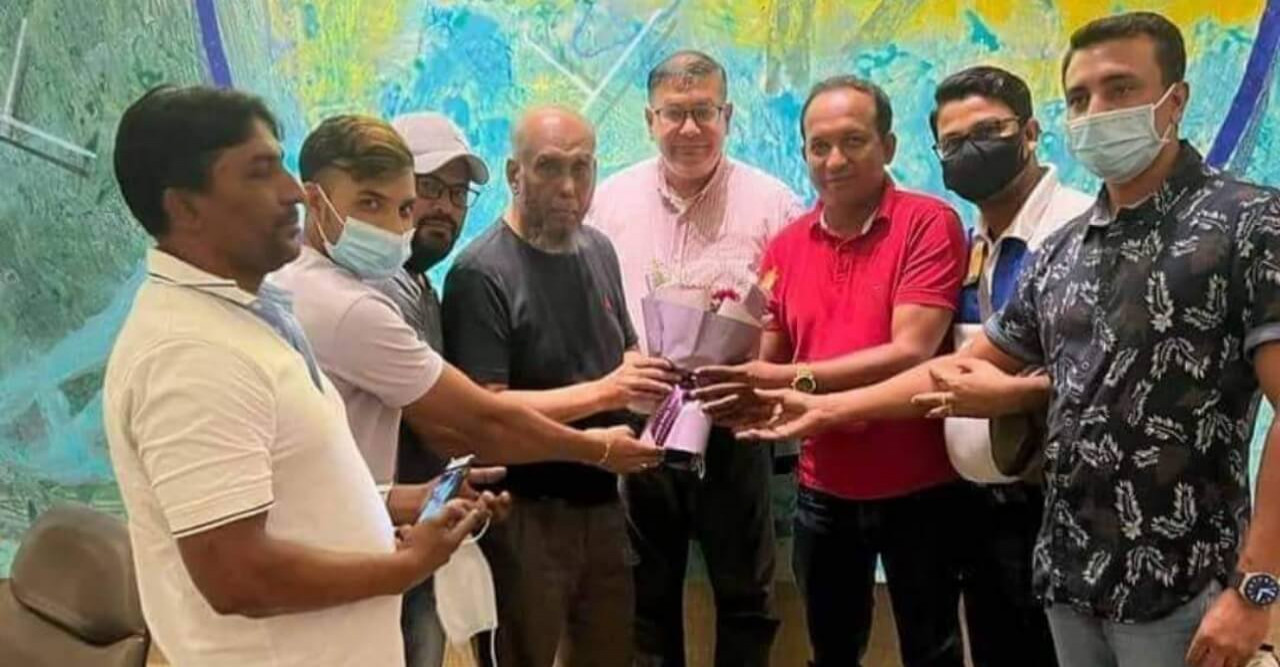 বুলবুলের সাথে সিঙ্গাপুর আওয়ামিলীগের শুভেচ্ছা বিনিময়