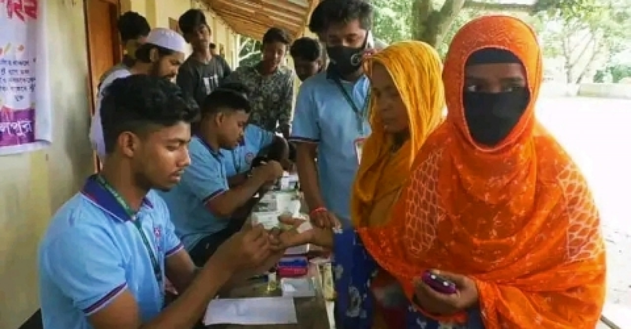 সেচ্ছায় রক্তদানে জামালপুরের ফ্রি ব্লাড গ্রুপ নির্ণয়